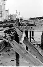 Jetty Demolition 1985 [John Robinson] | Margate History